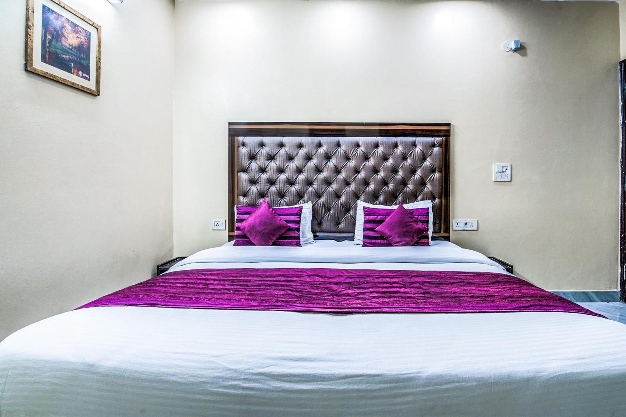 Hotel O Crosswinds Residency Indirapuram Exterior photo