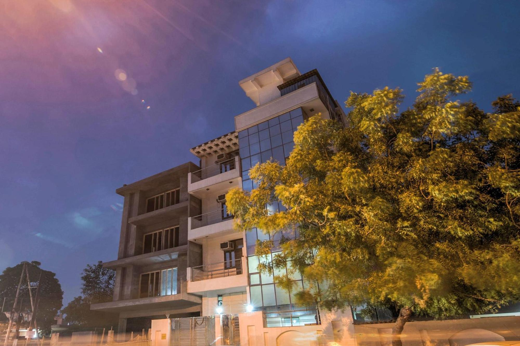 Hotel O Crosswinds Residency Indirapuram Exterior photo