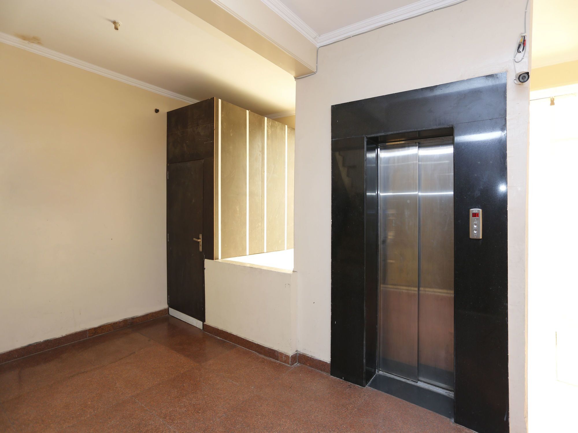 Hotel O Crosswinds Residency Indirapuram Exterior photo