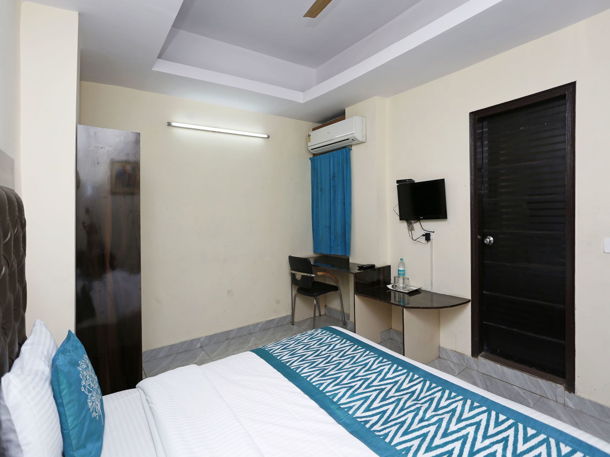 Hotel O Crosswinds Residency Indirapuram Exterior photo